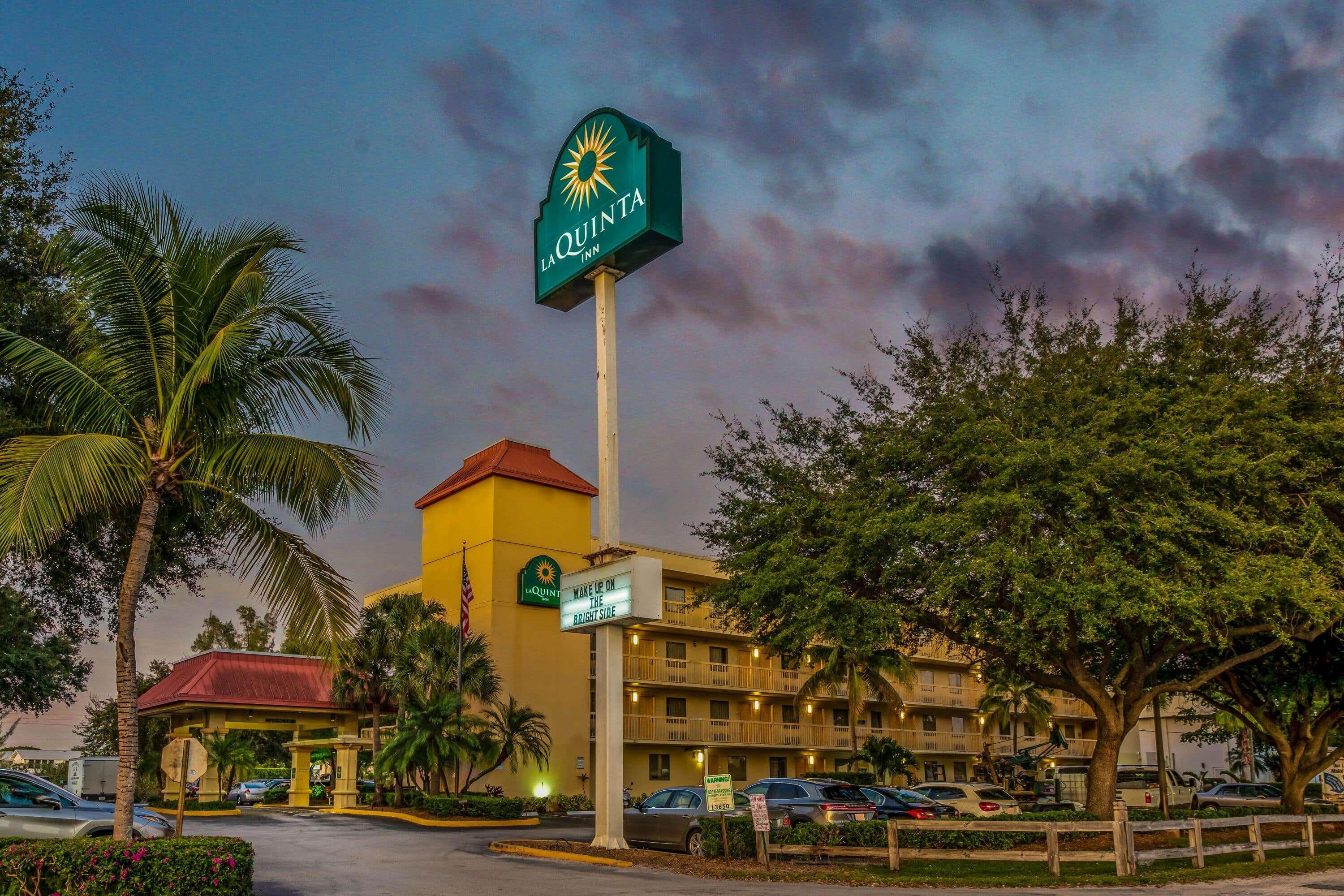 La Quinta Inn By Wyndham West Palm Beach - Florida Turnpike Eksteriør bilde