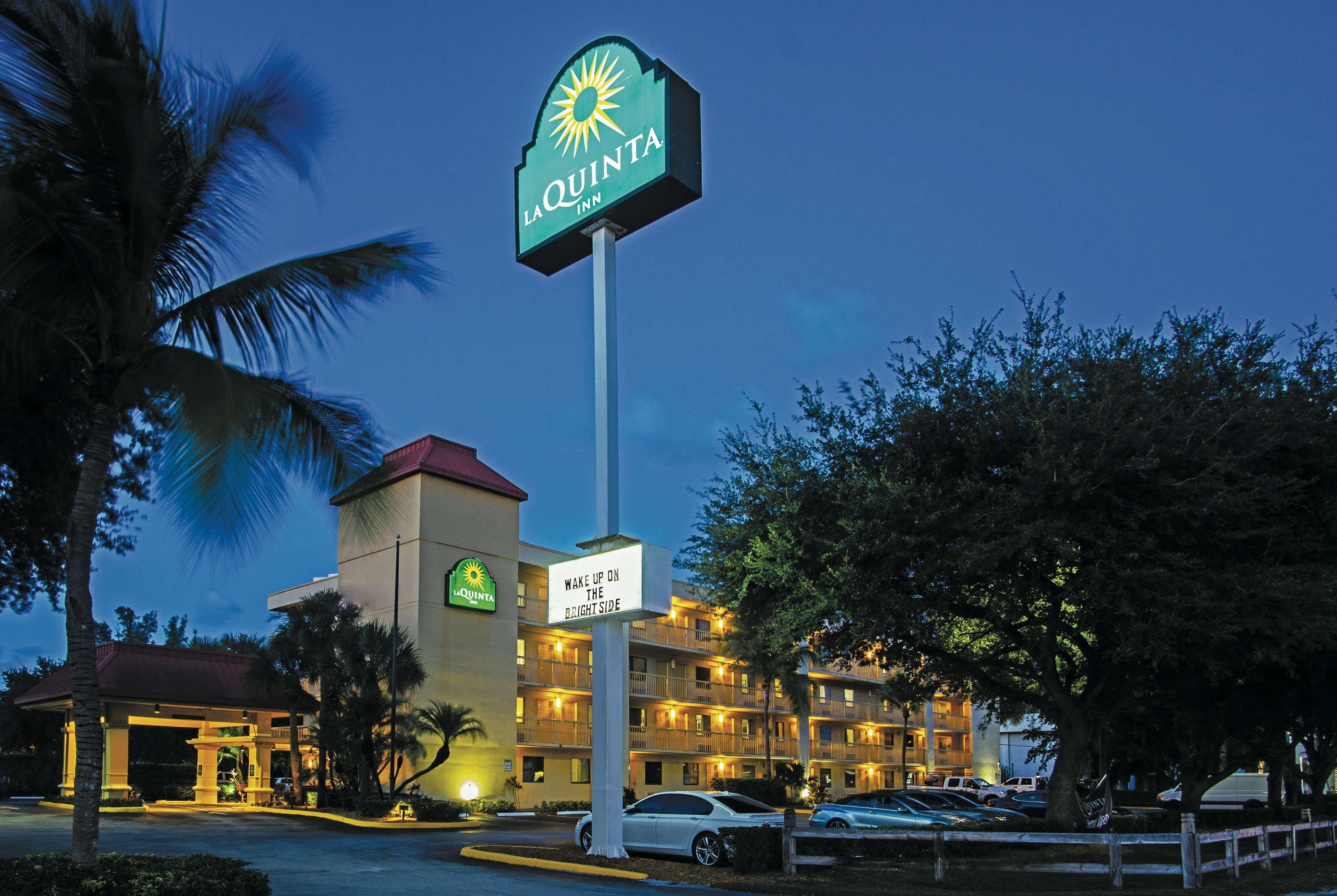 La Quinta Inn By Wyndham West Palm Beach - Florida Turnpike Eksteriør bilde