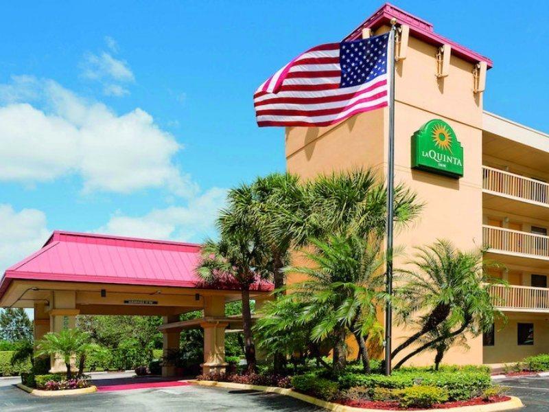 La Quinta Inn By Wyndham West Palm Beach - Florida Turnpike Eksteriør bilde